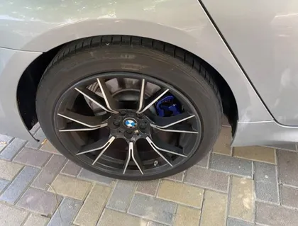 Wheel and caliper
